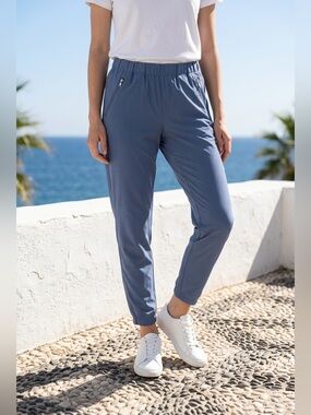 Te Verde Women’s Blue Jogger Pants - Size Large